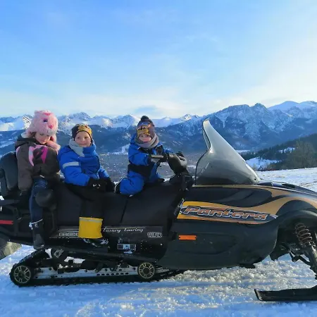 Goralski Zebianski Dworek بيت للعطل *