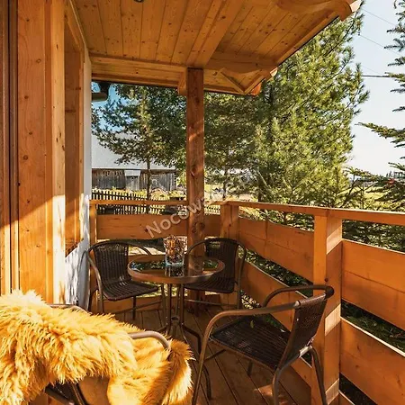 Goralski Zebianski Dworek بيت للعطل زومب