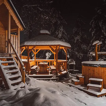 Goralski Zebianski Dworek بيت للعطل زومب