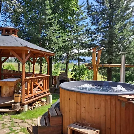 Goralski Zebianski Dworek بيت للعطل *