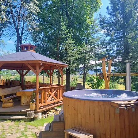 Goralski Zebianski Dworek بيت للعطل